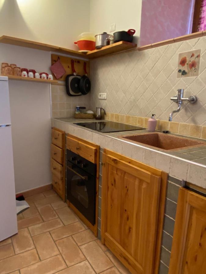 Mini Appartamenti Nonna Nella Barbarasco エクステリア 写真